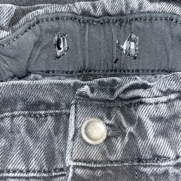 ZARA Baggy Slouchy Fit Paperbag Jeans High Waist Cropped Ankle Faded Black 8 - Picture 9 of 11